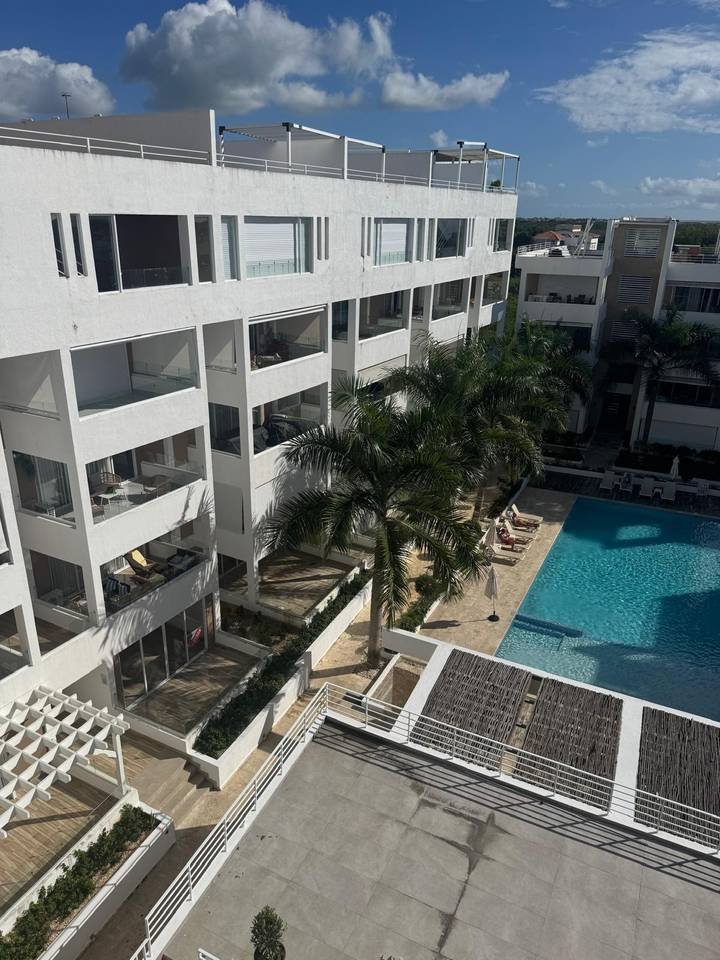 Apartamento en Las Terrazas Bayahíbe: inversión moderna cerca de la playa